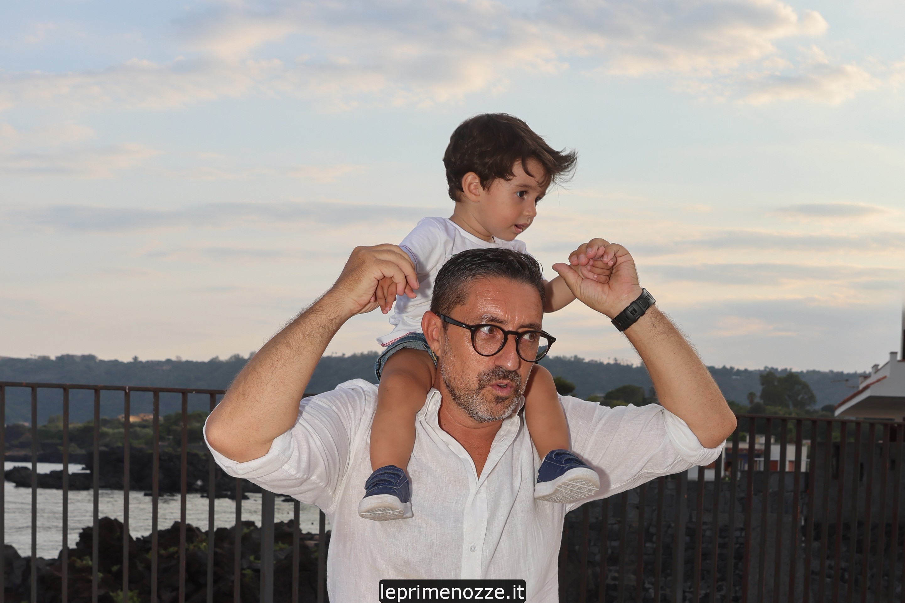 Neonato che dorme — sessione newborn Catania