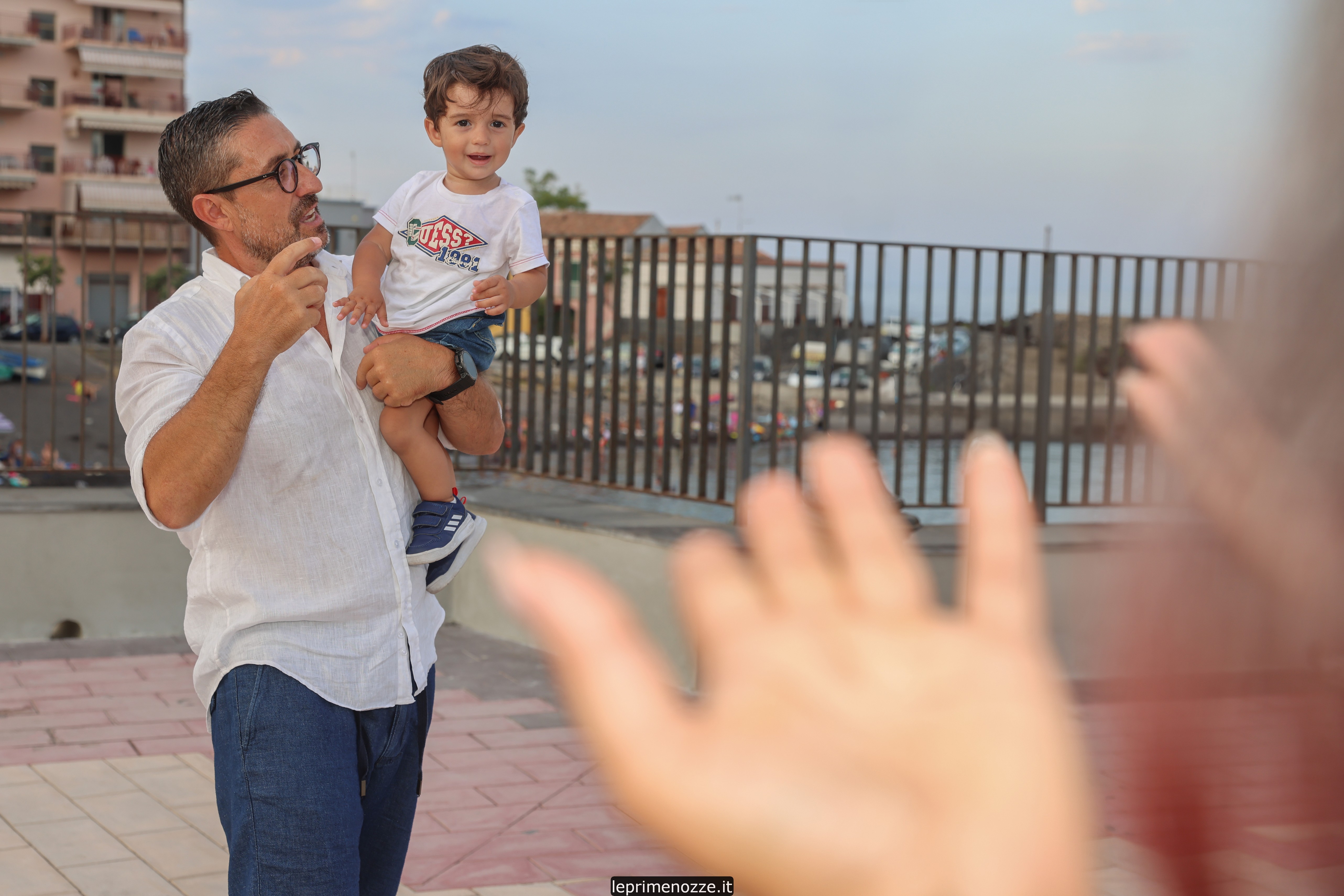Neonato che dorme — sessione newborn Catania