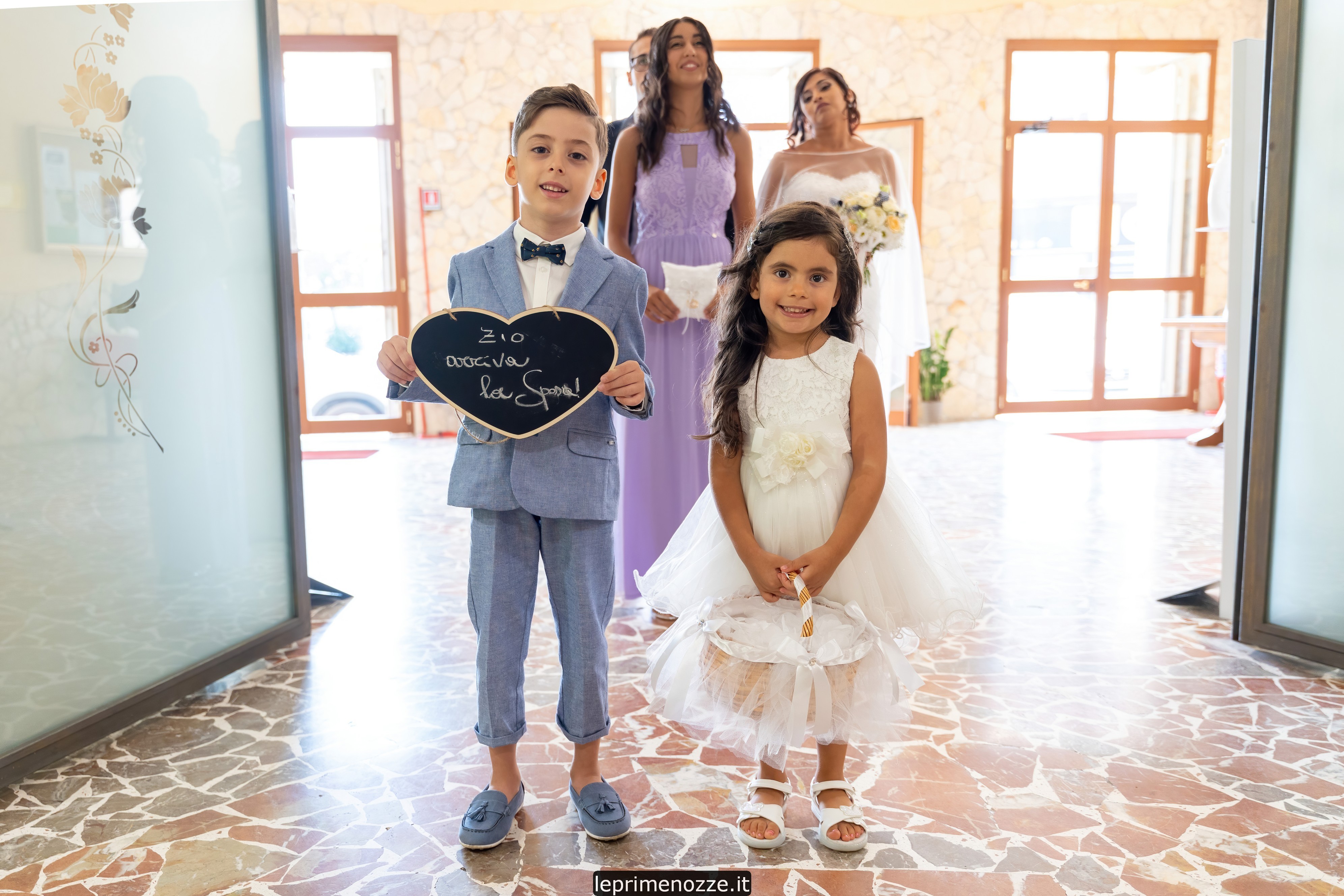 Neonato che dorme — sessione newborn Catania