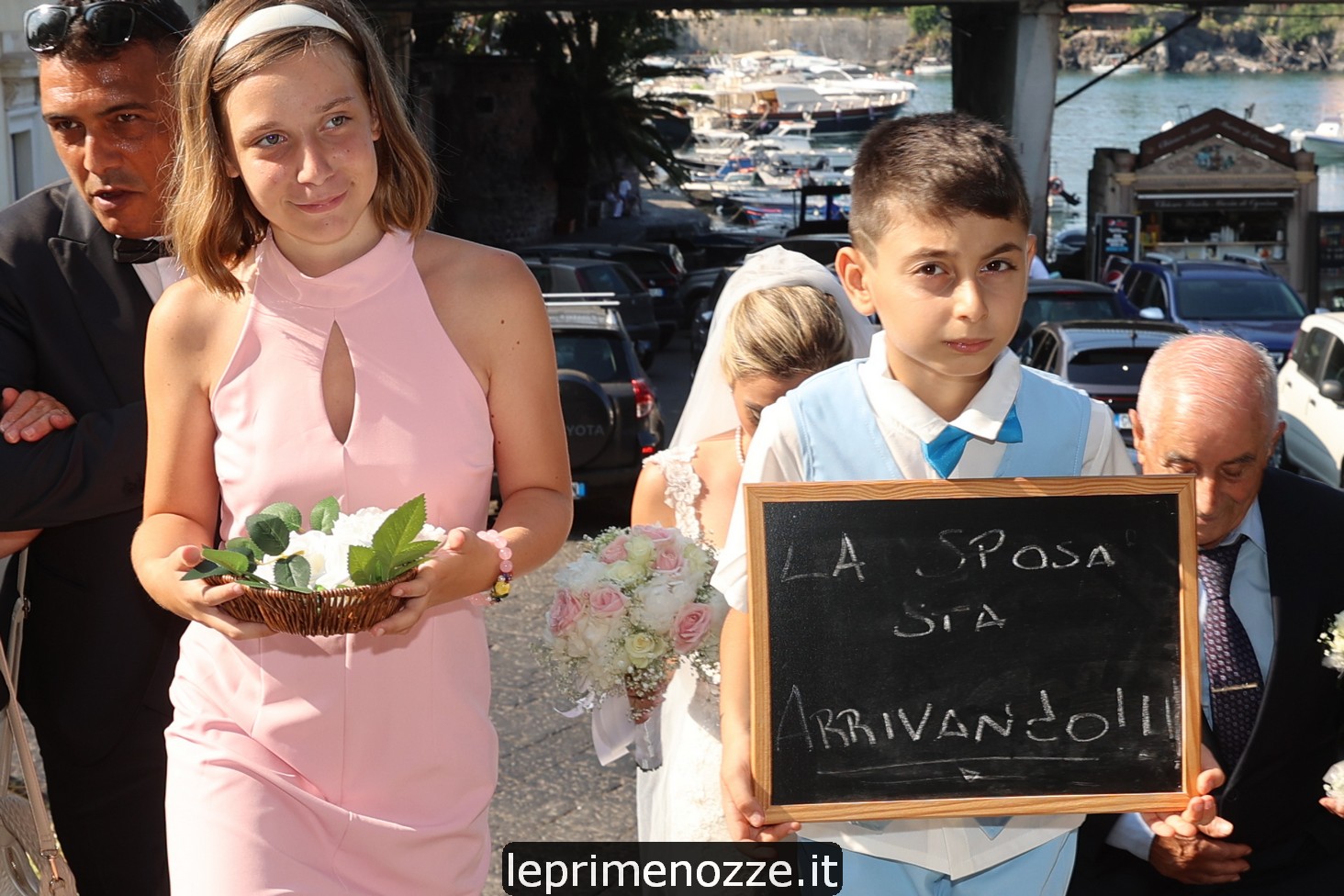 Neonato che dorme — sessione newborn Catania