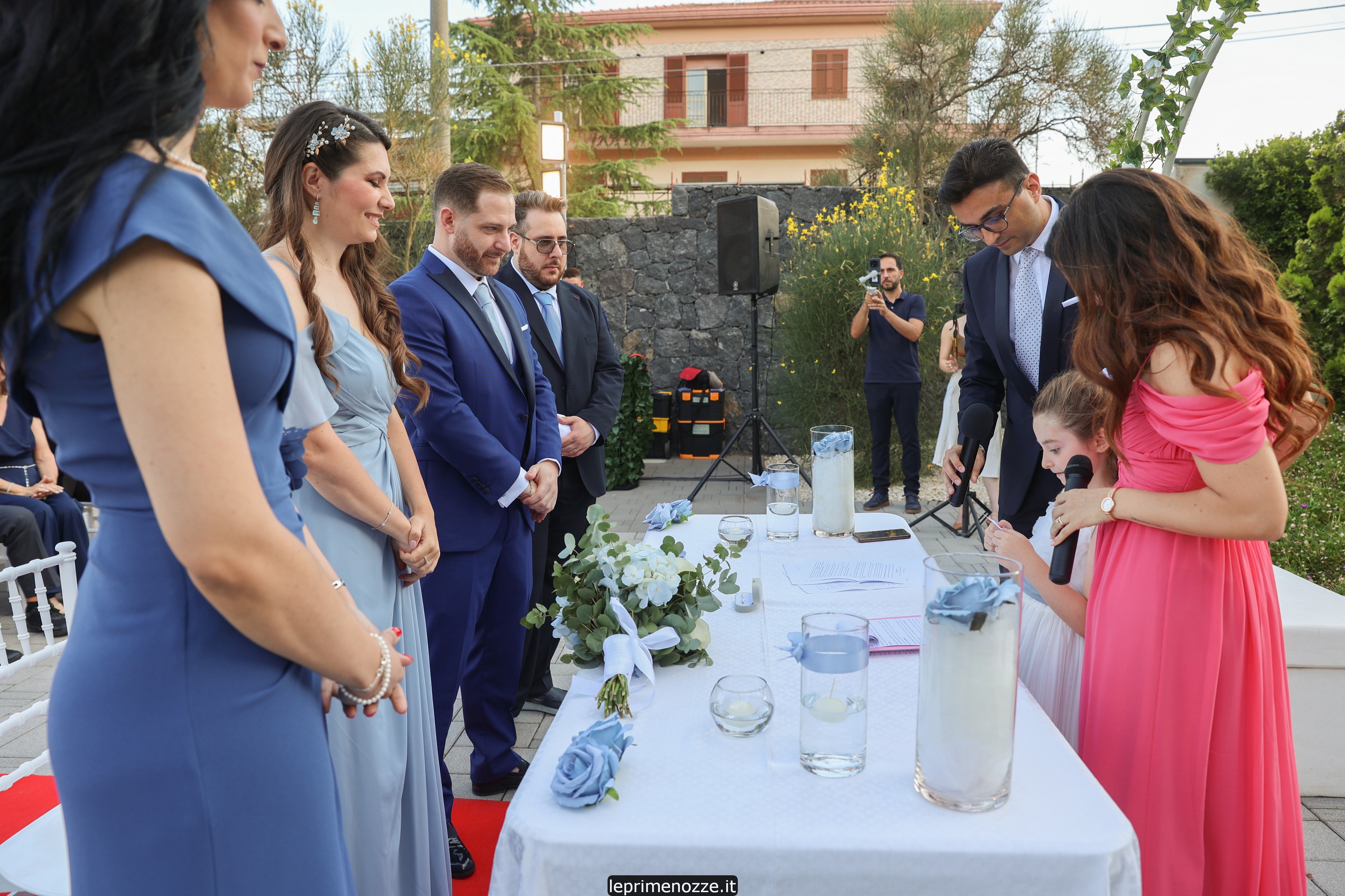 Neonato che dorme — sessione newborn Catania